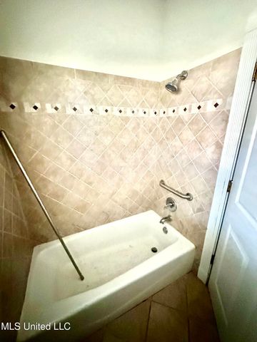 1535 SE Holly Trail, Brookhaven, MS 39601