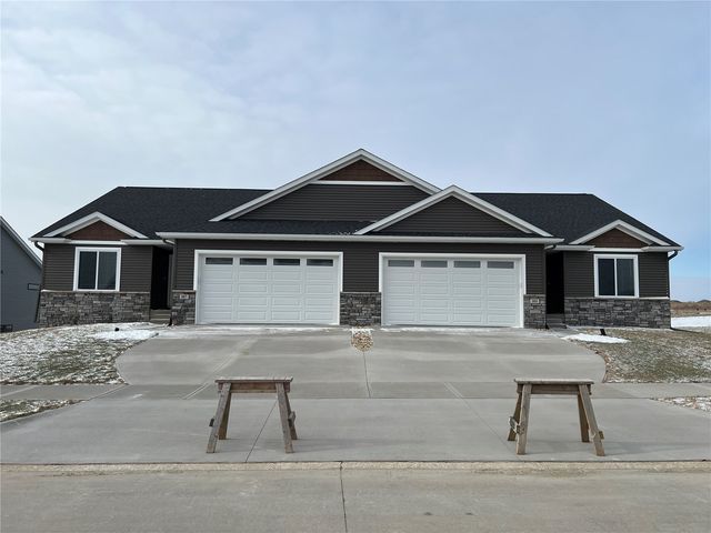 127 Kinsey Street, North Liberty, IA 52317