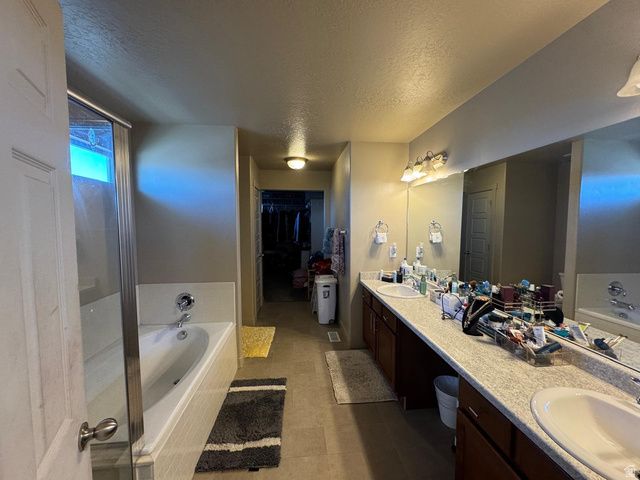 8417 S OTTER CREEK DR, West Jordan, UT 84081