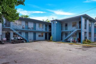 220 NW 16th Ter 1, Miami, FL 33136