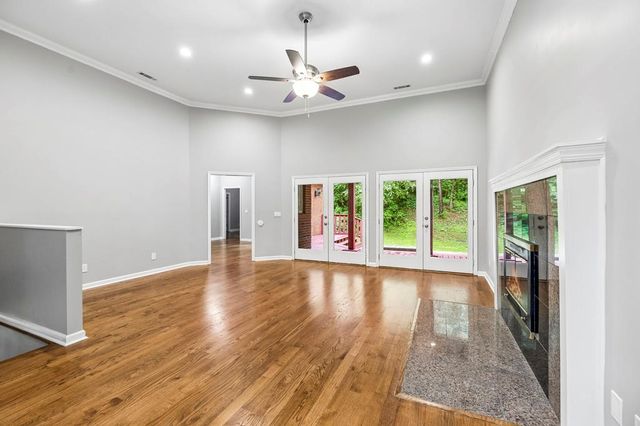 502 Shire Court, Dalton, GA 30720