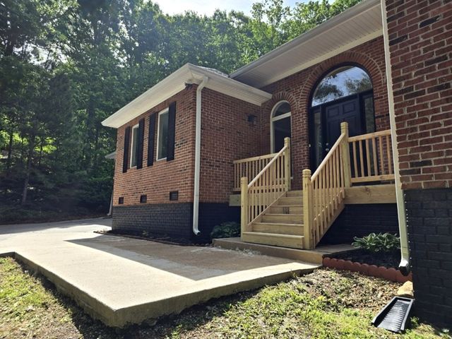 502 Shire Court, Dalton, GA 30720