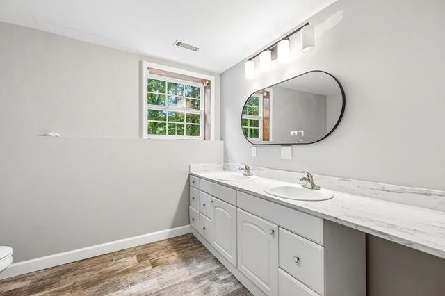 502 Shire Court, Dalton, GA 30720