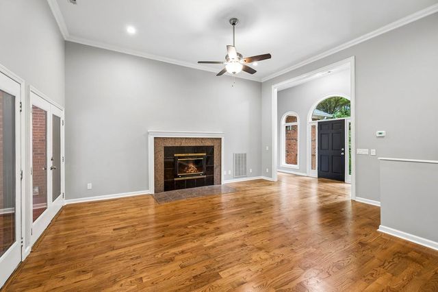 502 Shire Court, Dalton, GA 30720