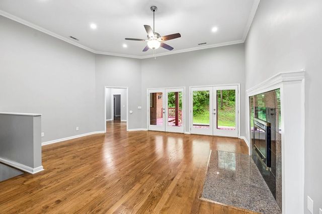502 Shire Court, Dalton, GA 30720