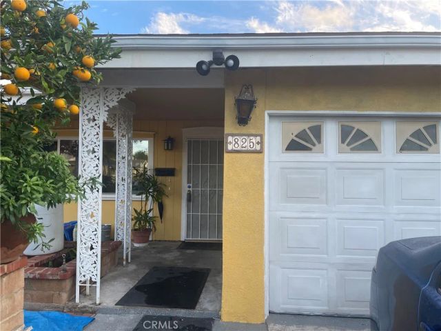 825 Sonora Road, Costa Mesa, CA 92626