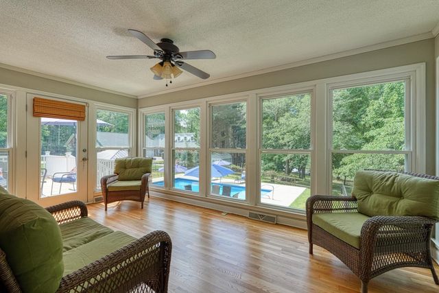 102 Hickory Hollow Drive, Inman, SC 29349