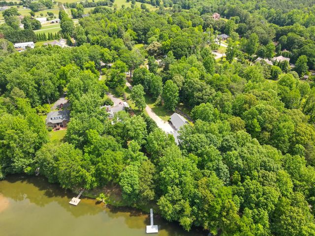 102 Hickory Hollow Drive, Inman, SC 29349