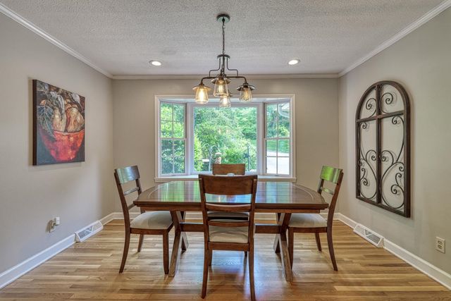 102 Hickory Hollow Drive, Inman, SC 29349