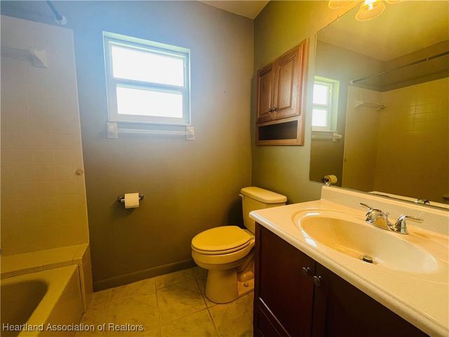 156 Parkview Circle, Lake Placid, FL 33852