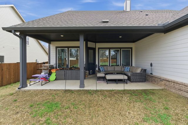 1117 Springfield Road, Springtown, TX 76082