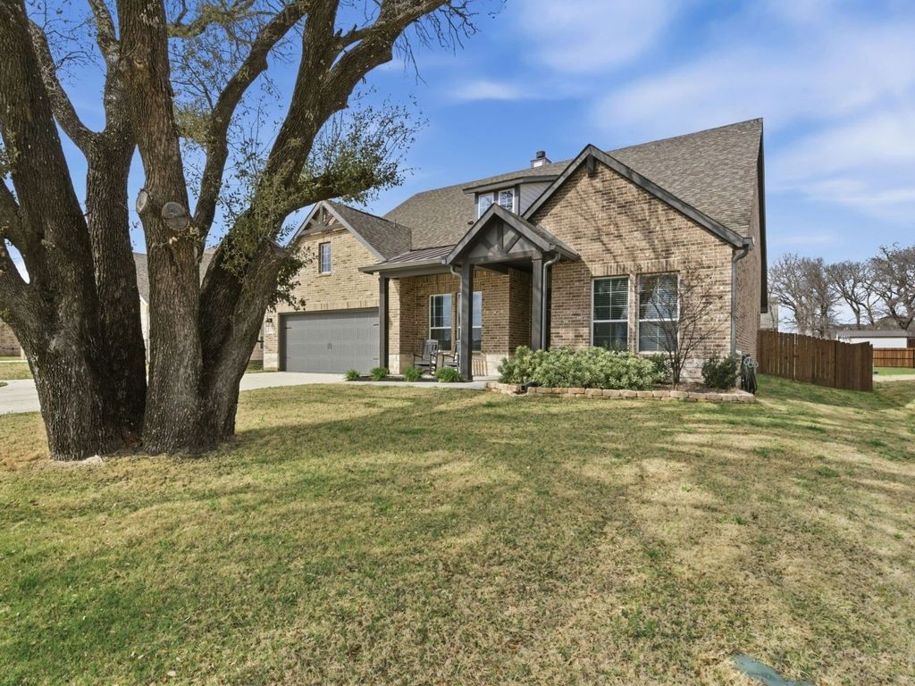 1117 Springfield Road, Springtown, TX 76082