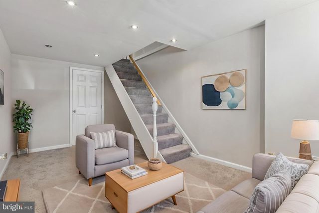 40 E BARNEY ST, Baltimore, MD 21230