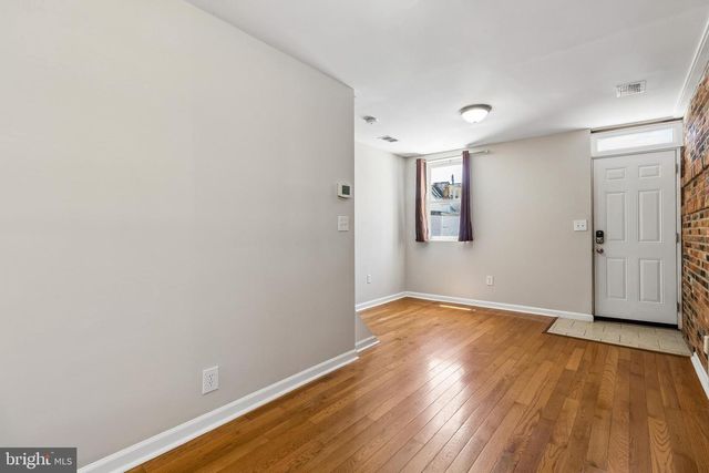 40 E BARNEY ST, Baltimore, MD 21230