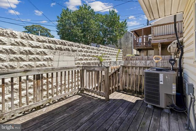 40 E BARNEY ST, Baltimore, MD 21230