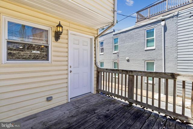 40 E BARNEY ST, Baltimore, MD 21230