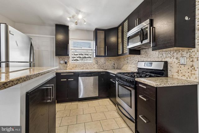 40 E BARNEY ST, Baltimore, MD 21230