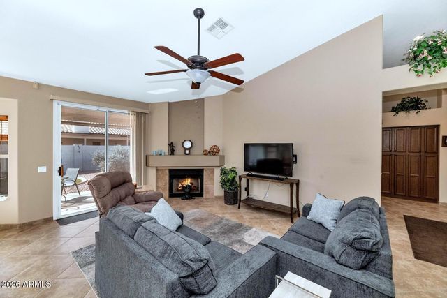 11501 W LAURELWOOD Lane, Avondale, AZ 85392