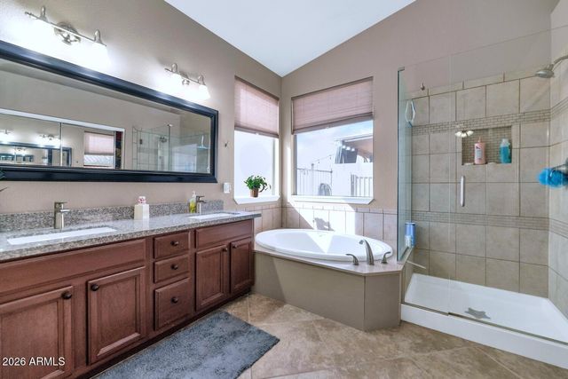 11501 W LAURELWOOD Lane, Avondale, AZ 85392