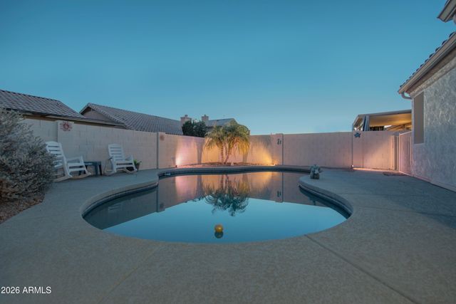 11501 W LAURELWOOD Lane, Avondale, AZ 85392