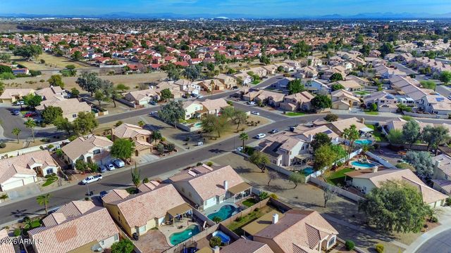 11501 W LAURELWOOD Lane, Avondale, AZ 85392