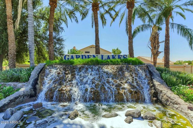 11501 W LAURELWOOD Lane, Avondale, AZ 85392