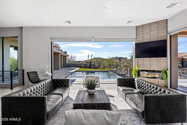 29599 N 106TH Place, Scottsdale, AZ 85262