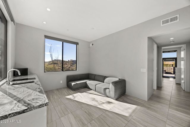 29599 N 106TH Place, Scottsdale, AZ 85262