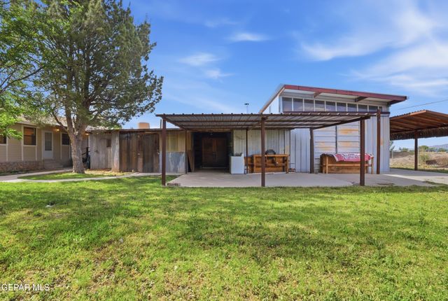 7336 BRANDING IRON Drive, Canutillo, TX 79835
