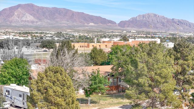 7336 BRANDING IRON Drive, Canutillo, TX 79835