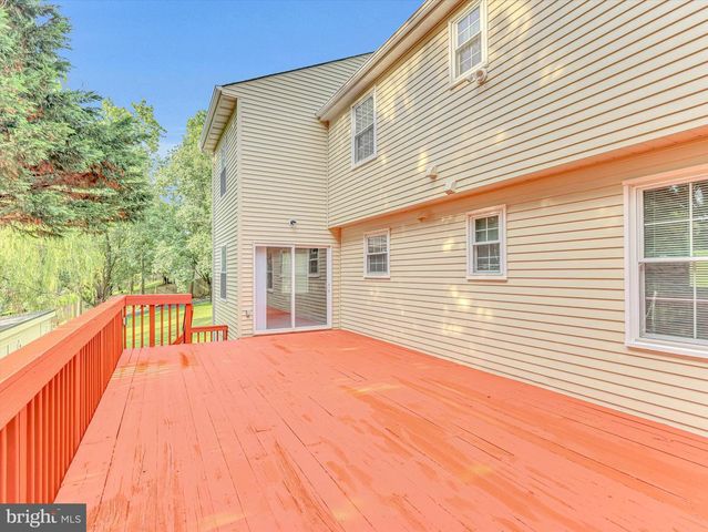 24737 NICKELBY DR, Damascus, MD 20872