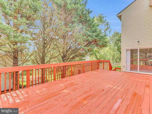 24737 NICKELBY DR, Damascus, MD 20872