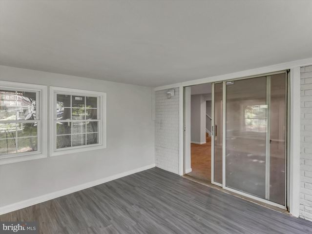 24737 NICKELBY DR, Damascus, MD 20872