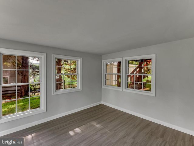 24737 NICKELBY DR, Damascus, MD 20872