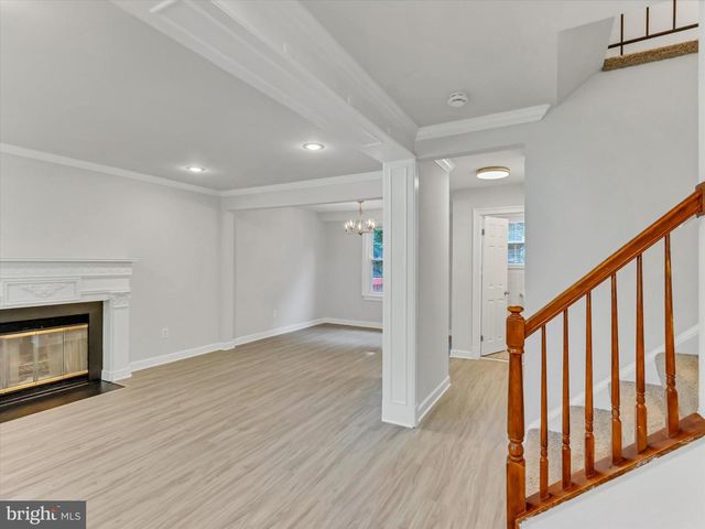 24737 NICKELBY DR, Damascus, MD 20872