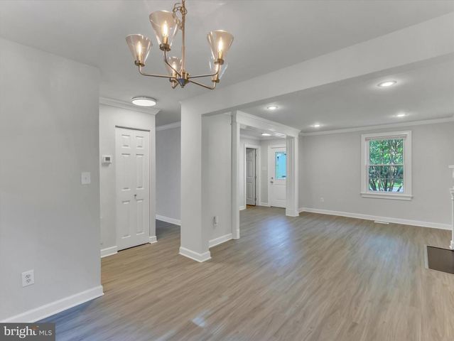 24737 NICKELBY DR, Damascus, MD 20872