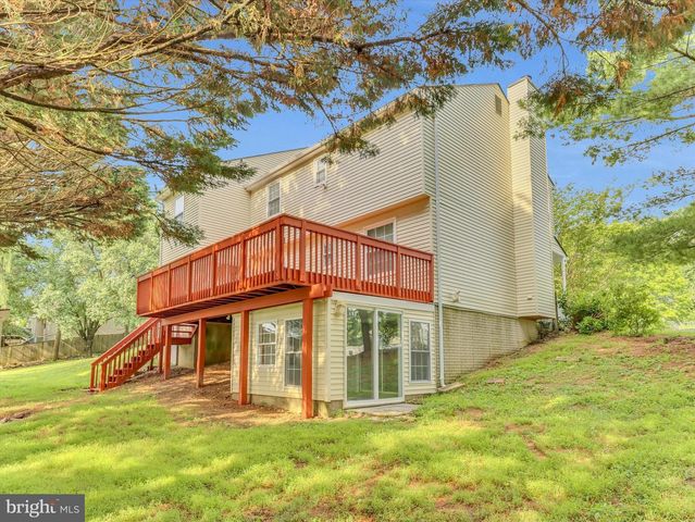 24737 NICKELBY DR, Damascus, MD 20872