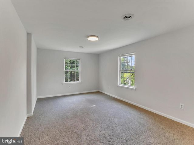 24737 NICKELBY DR, Damascus, MD 20872