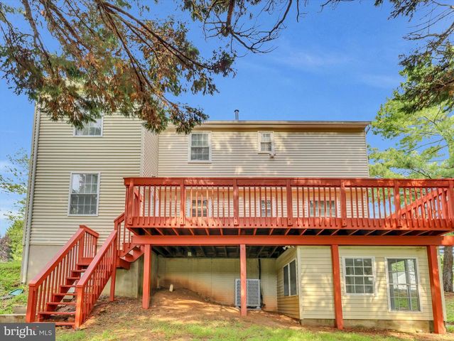 24737 NICKELBY DR, Damascus, MD 20872