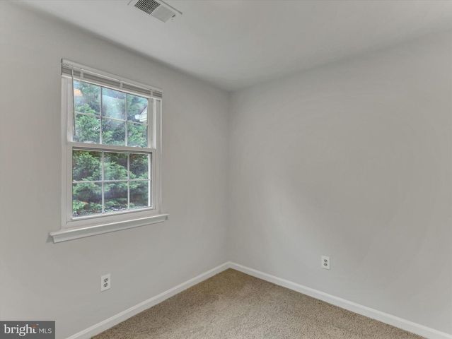 24737 NICKELBY DR, Damascus, MD 20872