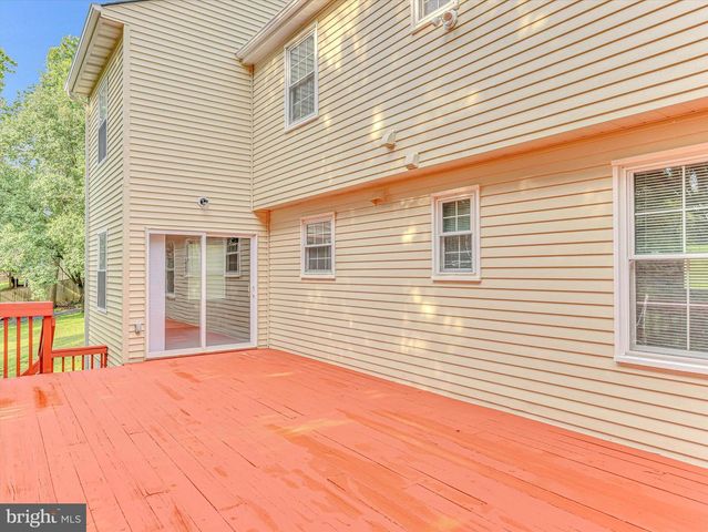 24737 NICKELBY DR, Damascus, MD 20872