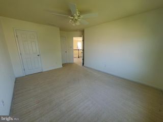 33 SAPHIRE CT, Dover, DE 19901