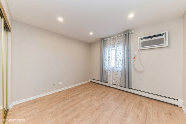 751 S Dwyer Avenue D, Arlington Heights, IL 60005