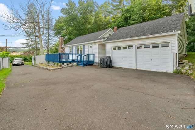 683 Woodin Street, Hamden, CT 06514