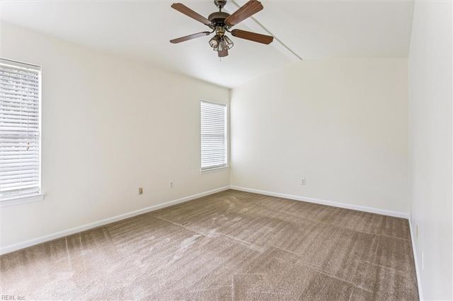 724 Galleon DR, Newport News, VA 23608