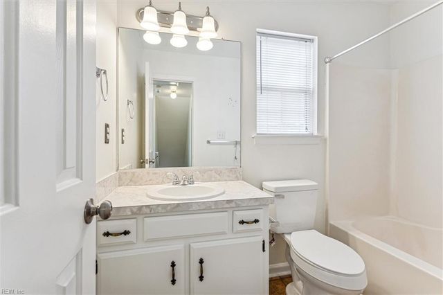 724 Galleon DR, Newport News, VA 23608