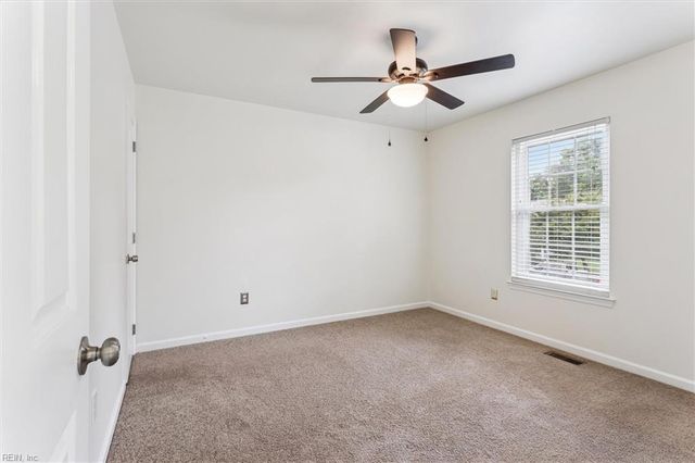 724 Galleon DR, Newport News, VA 23608