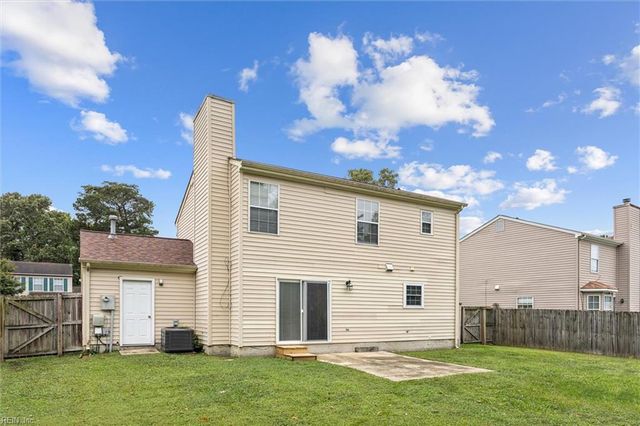 724 Galleon DR, Newport News, VA 23608