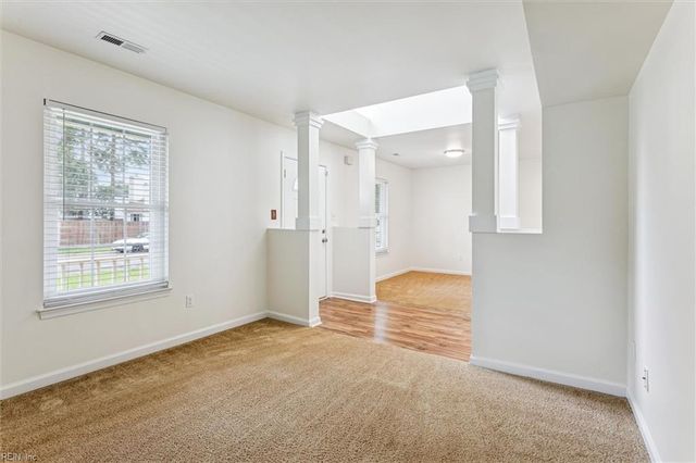724 Galleon DR, Newport News, VA 23608