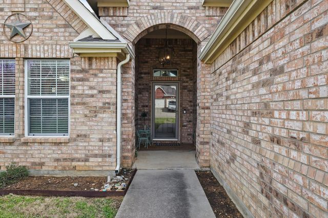 3505 Mustang Drive, Denton, TX 76210